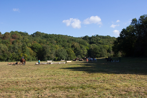 Le terrain de cross du club d'équitation la Clairière du Findez, 0 Francheville, dans l'ouest lyonnais